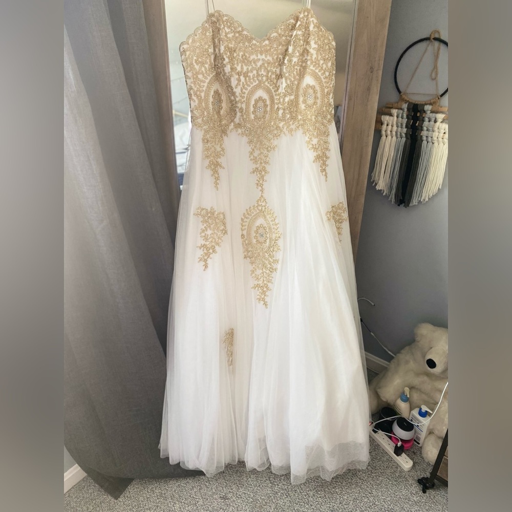 Prom dress